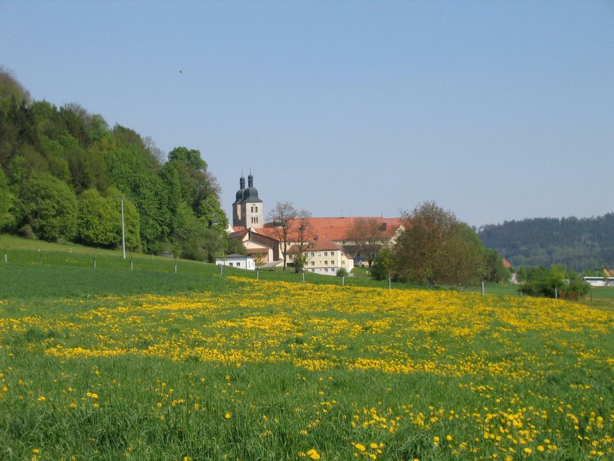 Kloster Plankstetten Gaste- Und Tagungshaus Berching Extérieur photo